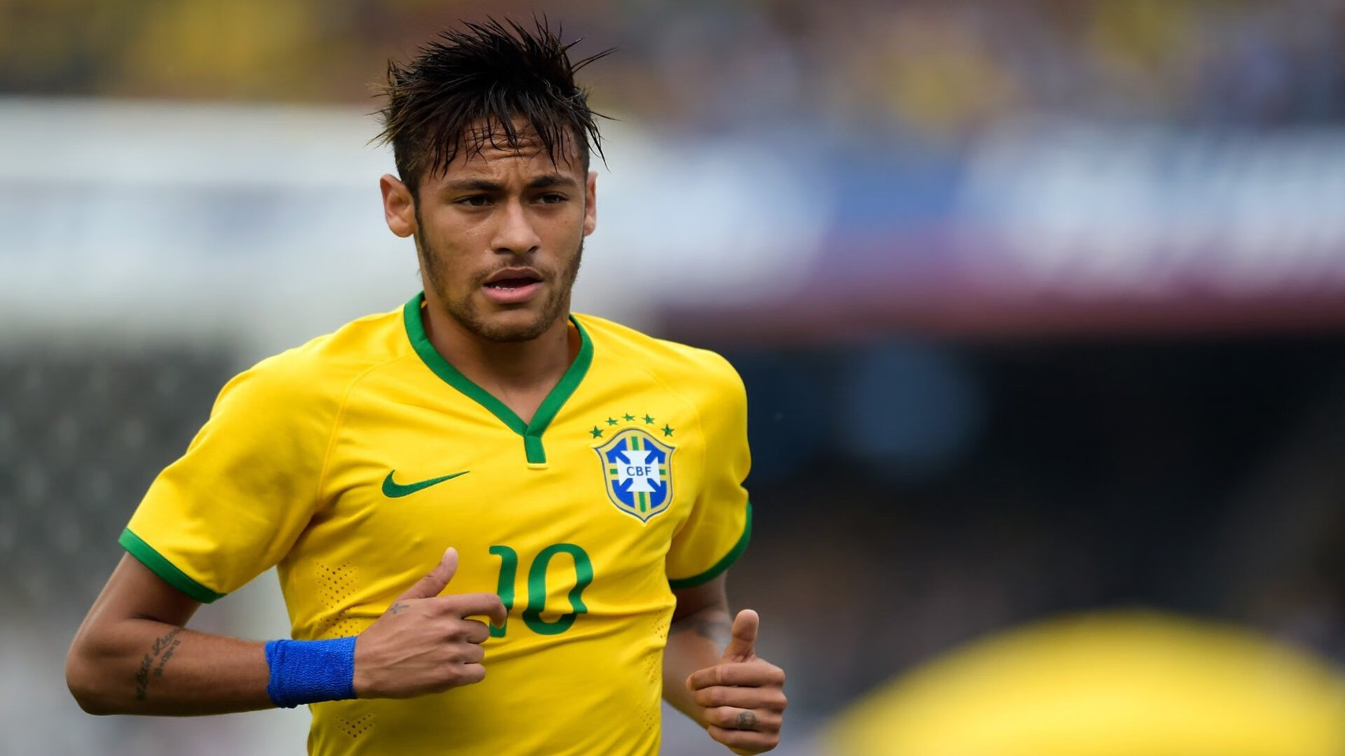 《热门赛事点评：冠军战的亮点一览》，冠军合集